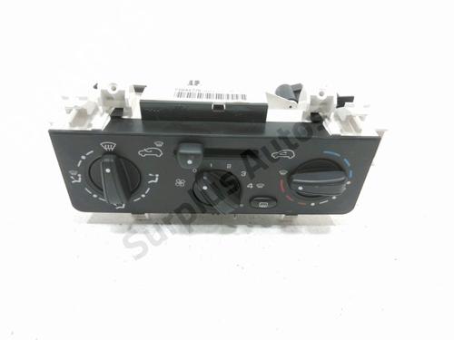 Used Climate control CITROËN C2 (JM_) 1.1 (60 hp) 30988710