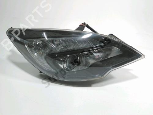 Used Right headlight Right headlight OPEL MERIVA B MPV (S10) 1.7 CDTI (75) (110 hp) 35808329 35808329