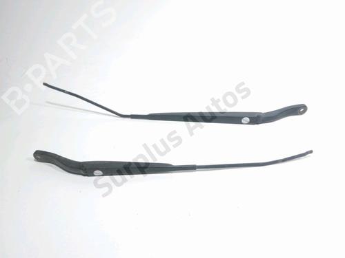 Used Front windshield wiper arm Front windshield wiper arm 38588642 38588642