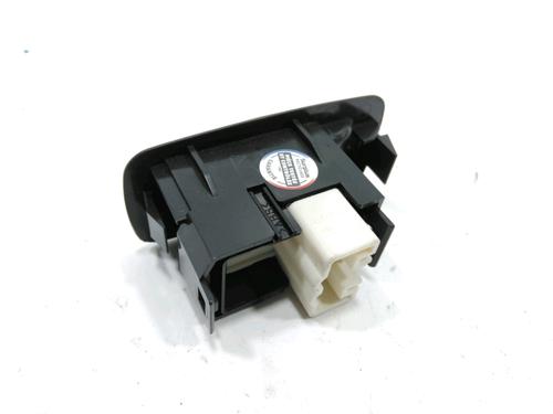 Right rear window switch TOYOTA RAV 4 II (_A2_) 2.0 D 4WD (CLA20_, CLA21_, CLA20R, CLA21R) | BP30999286I28 - Image 2