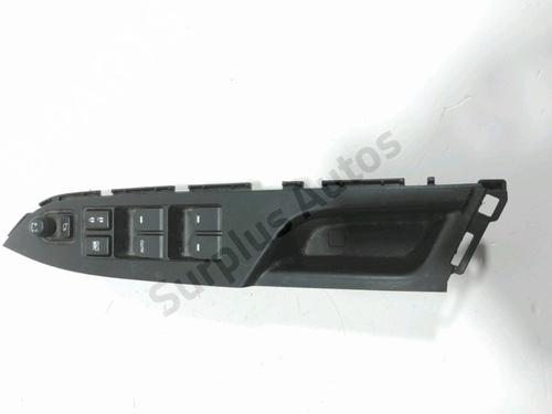 Used Left front window switch Left front window switch SUZUKI VITARA (LY) 1.6 DDiS AllGrip (APK416D) (120 hp) 34616940 34616940