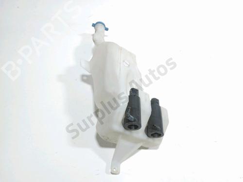 Used Windscreen washer tank Windscreen washer tank 38231385 38231385