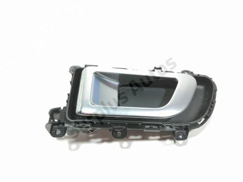 Used Rear left interior door handle Rear left interior door handle 28252800 28252800