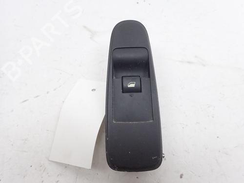 Used Right front window switch Right front window switch 37772767 37772767