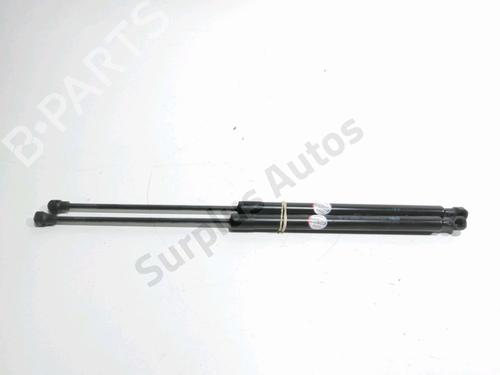 Used Tailgate lift support Tailgate lift support PEUGEOT 308 III (FB_, FH_, FP_, F3_, FM_) BlueHDi 130 (FBYHZL, FBYHZT) (131 hp) 36352070 36352070