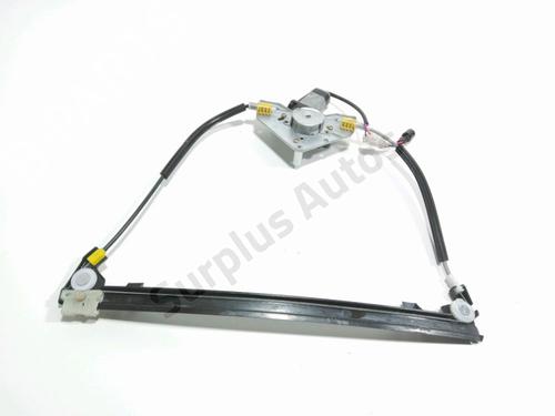 Lève-vitre avant droit RENAULT CLIO II (BB_, CB_) 1.2 16V (BB05, BB0W, BB11, BB27, BB2T, BB2U, BB2V, CB05,... (75 hp) 29602969