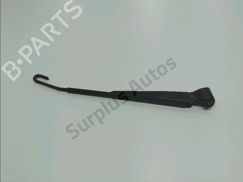 Used Rear windshield wiper arm PEUGEOT 306 Hatchback (7A, 7C, N3, N5) 1.6 (89 hp) 31368355