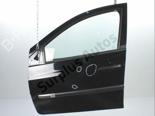 Used Left front door RENAULT CLIO III (BR0/1, CR0/1) 1.5 dCi (88 hp) 28507982