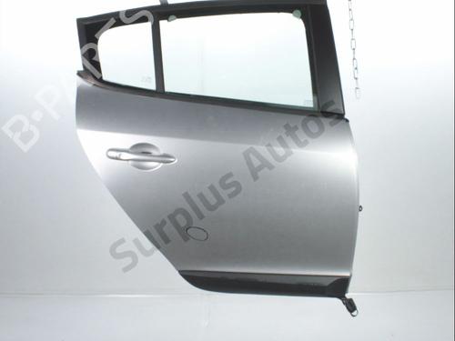 Used Right rear door RENAULT MEGANE III Hatchback (BZ0/1_, B3_) 1.5 dCi (BZ09, BZ0D, BZ1W, BZ29, BZ14) (110 hp) 31040695