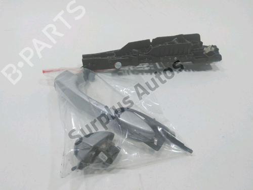 Used Rear right exterior door handle Rear right exterior door handle JEEP CHEROKEE (KL) 2.0 CRD 4x4 (170 hp) 34338436 34338436