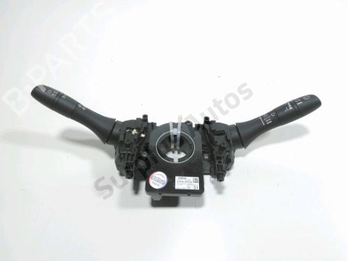 steering-wheel-controls-nissan-micra-v-k14-2016-40620620 main image