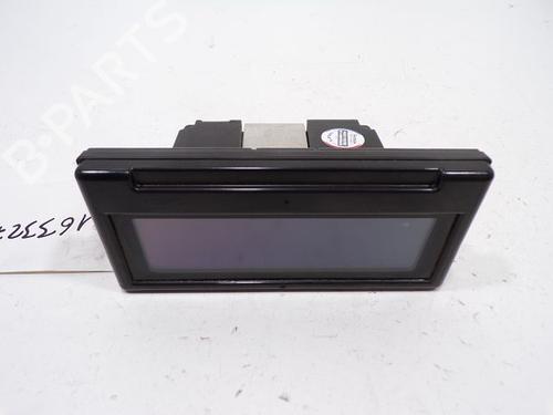 Used Display monitor VOLVO C30 (533) 2.0 D (136 hp) 30990531