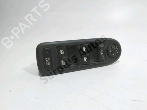 Used Left front window switch Left front window switch CITROËN C5 III Break (RW_) 2.0 HDi (136 hp) 34389969 34389969