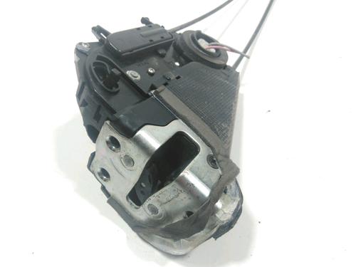 Używane Zamek drzwi tylnych prawych TOYOTA YARIS (_P9_) 1.4 D-4D (NLP90_, NLP90R) (90 hp) 28254234