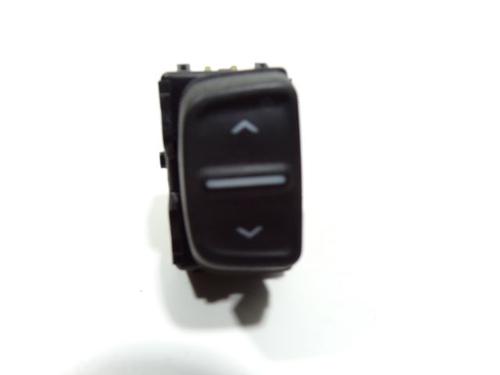 Used Right front window switch DACIA SANDERO II 1.5 dCi (90 hp) 29857808