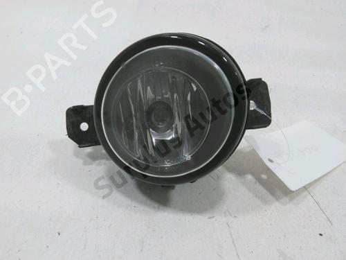 Used Right front fog light NISSAN MICRA III (K12) 1.2 16V (80 hp) 31004524