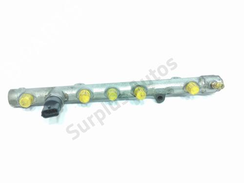 Used Injection rail Injection rail 37763209 37763209