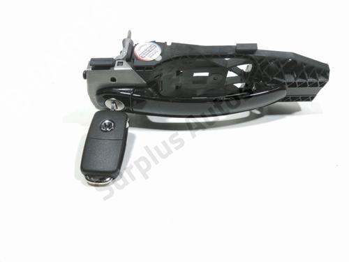 Używane Klamka zewnętrzna drzwi przednich lewych VW POLO V (6R1, 6C1) 1.2 TSI (105 hp) 30101824