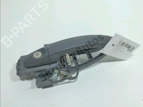 Used Front left exterior door handle Front left exterior door handle 39577523 39577523