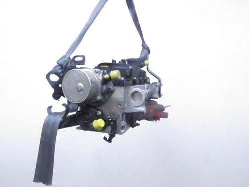 Used Cylinder head RENAULT CLIO III (BR0/1, CR0/1) 1.5 dCi (88 hp) 28219598