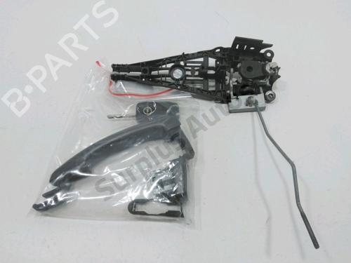 Used Front left exterior door handle OPEL ASTRA J (P10) 1.4 Turbo (68) (140 hp) 30995929