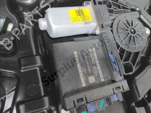 Rudehejsemekanisme ventre foran LYNK & CO 01 PHEV | BP33333684C22 - Image 4
