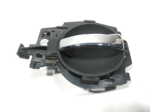 Used Front left interior door handle Front left interior door handle 28243052 28243052
