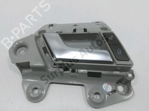 Used Front left interior door handle MERCEDES-BENZ E-CLASS T-Model (S212) E 200 CGI (212.248) (184 hp) 30996594