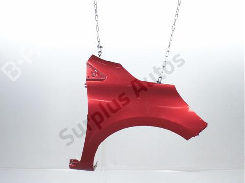 right-front-fenders-renault-clio-iv-bh_-2012-2013-2014-2015-2016-2017-2018-2019-2020-2021-37167860 main image