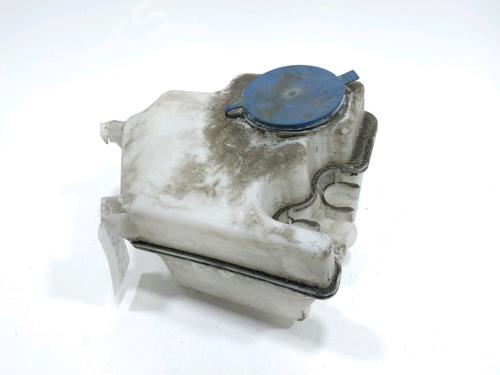 Used Windscreen washer tank MERCEDES-BENZ B-CLASS Sports Tourer (W245) B 180 CDI (245.207) (109 hp) 31008746