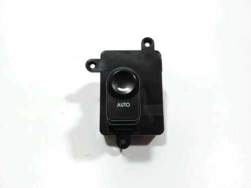 Used Right front window switch Right front window switch 37772904 37772904