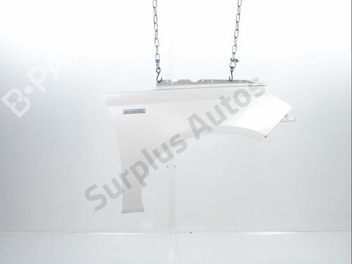 Used Right front fenders Right front fenders PEUGEOT 308 II (LB_, LP_, LW_, LH_, L3_) 1.2 THP 110 (110 hp) 36509235 36509235