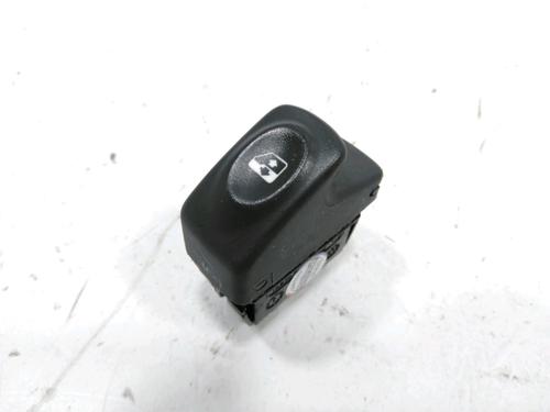 Used Right front window switch RENAULT CLIO II (BB_, CB_) 1.2 (BB0A, BB0F, BB10, BB1K, BB28, BB2D, BB2H, CB0A,... (58 hp) 30994238