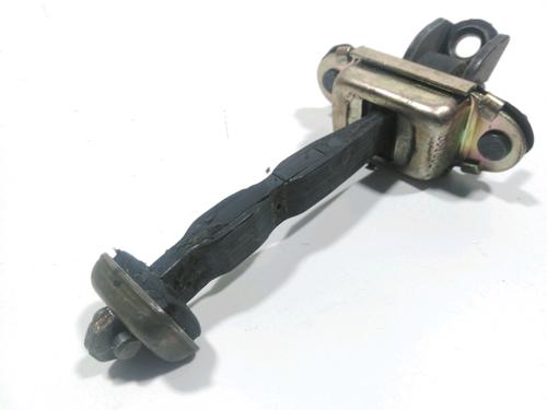 Used Hinge/Door check strap FORD MONDEO III (B5Y) 2.0 16V DI / TDDi / TDCi (90 hp) 28248621