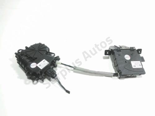 Used Tailgate lock JAGUAR XE (X760) 2.0 D (180 hp) 31350798