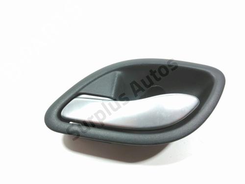 Used Front left interior door handle RENAULT LAGUNA II (BG0/1_) 1.9 dCi (BG1A, BG1V) (130 hp) 28243325