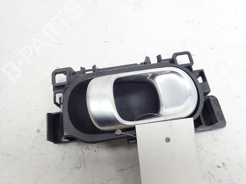 Used Front left interior door handle CITROËN C4 CACTUS 1.2 THP 110 (110 hp) 30996332