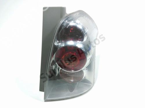Used Right taillight TOYOTA COROLLA Verso (ZER_, ZZE12_, R1_) 2.2 D-4D (AUR10_, AUR10R) (136 hp) 28268882
