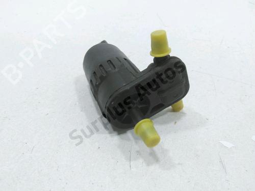 Used Washer pump Washer pump 31008666 31008666