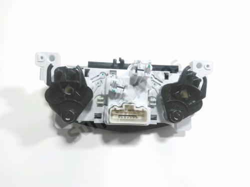 Climate control DACIA SANDERO II 1.0 SCe 75 (B8JC, B8JD, B8NC) | BP28228252I5