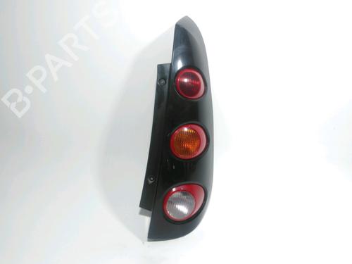 Used Right taillight SMART FORFOUR (454) 1.5 CDI (454.001) (95 hp) 28268636