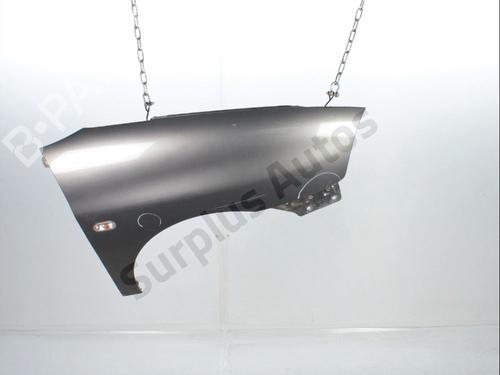 Used Right front fenders Right front fenders SEAT CORDOBA (6L2) 1.9 TDI (100 hp) 36000209 36000209