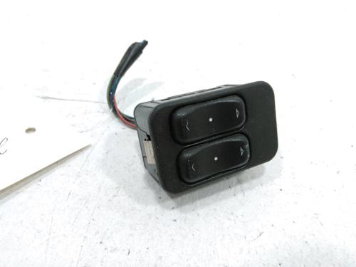 Used Left front window switch OPEL MERIVA A MPV (X03) 1.7 CDTI (E75) (100 hp) 30999021