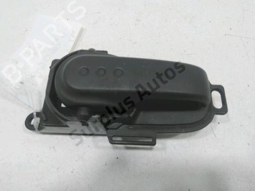 Used Front left interior door handle NISSAN MICRA III (K12) 1.2 16V (80 hp) 30996540