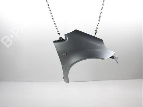 Used Right front fenders MERCEDES-BENZ A-CLASS (W168) A 170 CDI (168.009, 168.109) (95 hp) 28235647