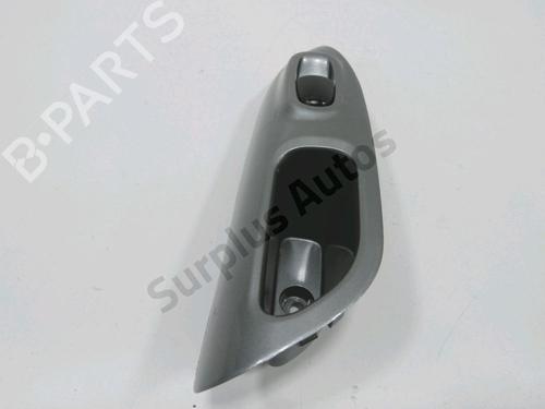 right-rear-window-switch-nissan-juke-f15-2010-2011-2012-2013-2014-2015-2016-2017-2018-2019-32434888 main image