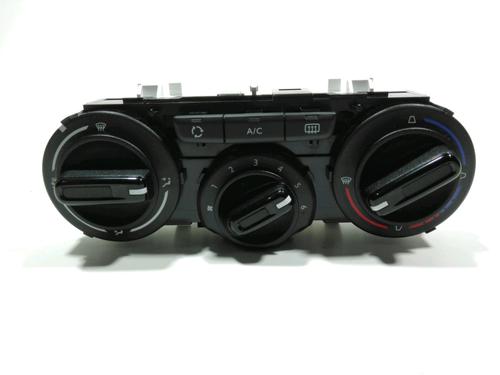 Used Climate control Climate control CITROËN C3 III (SX) 1.2 THP 110 (SXHNPS, SXHNZT, SXHNZ6) (110 hp) 28227624 28227624
