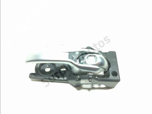 Used Rear left interior door handle Rear left interior door handle JEEP CHEROKEE (KL) 2.2 CRD 4x4 (200 hp) 33949933 33949933