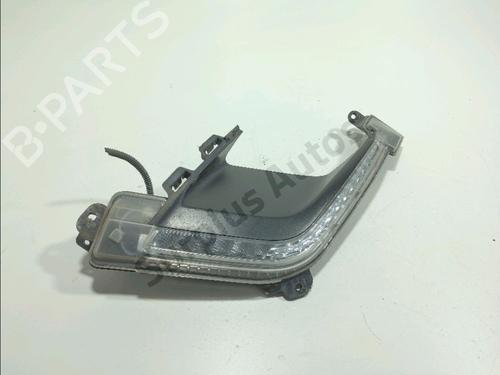 right-daytime-light-peugeot-308-i-4a_-4c_-2007-2008-2009-2010-2011-2012-2013-2014-2015-2016-36550476 main image