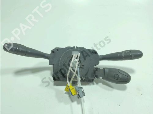 Used Steering wheel controls Steering wheel controls CITROËN C2 (JM_) 1.4 HDi (68 hp) 39705838 39705838